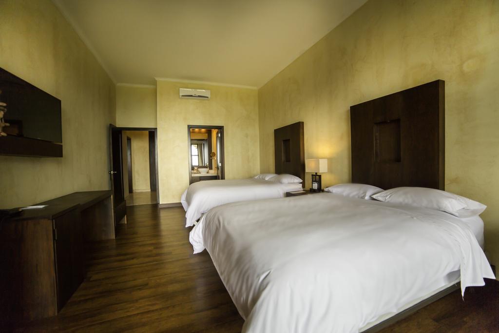 אנטיגואה גואטמלה Hotel La Reunion Golf Resort And Residences מראה חיצוני תמונה