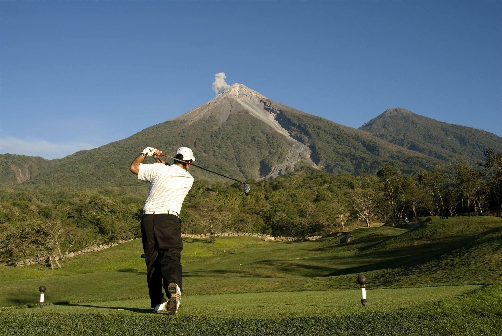 אנטיגואה גואטמלה Hotel La Reunion Golf Resort And Residences מראה חיצוני תמונה