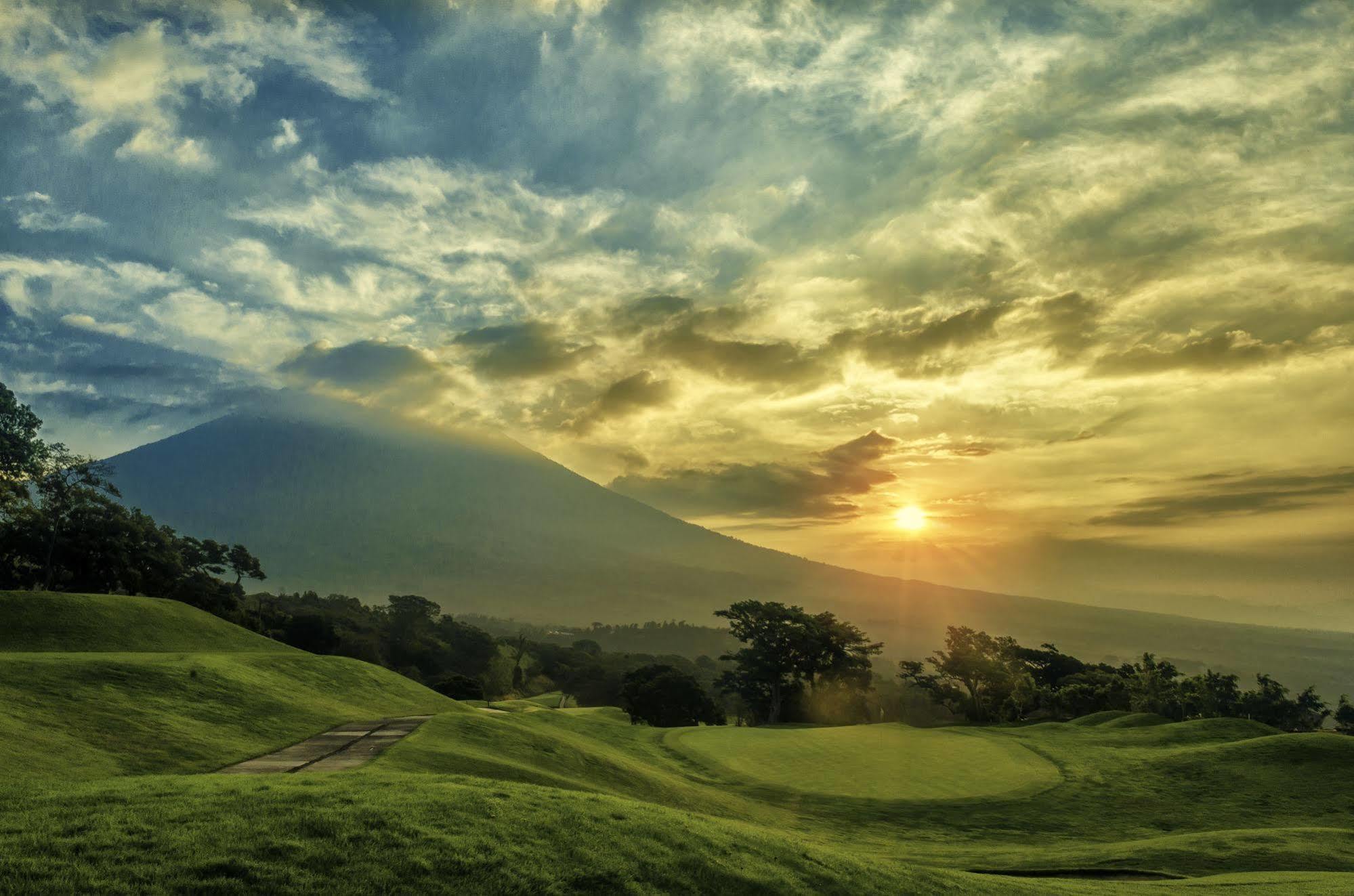 אנטיגואה גואטמלה Hotel La Reunion Golf Resort And Residences מראה חיצוני תמונה