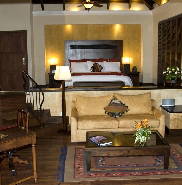 אנטיגואה גואטמלה Hotel La Reunion Golf Resort And Residences חדר תמונה